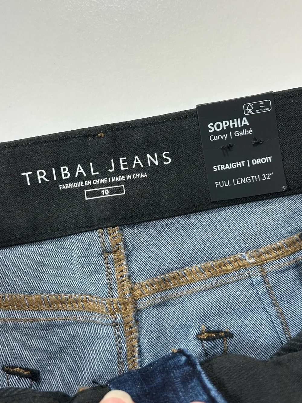 Women’s NWT Tribal Sophia Curvy Straight Leg Dark Denim Jeans Size 10